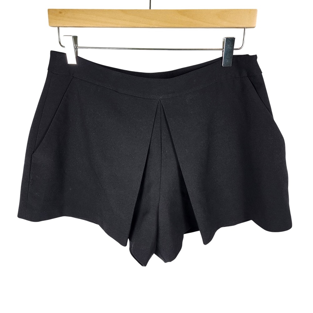 Abercrombie & Fitch Tailored Mini Shorts Womens L Black Pleated Pockets Casual
